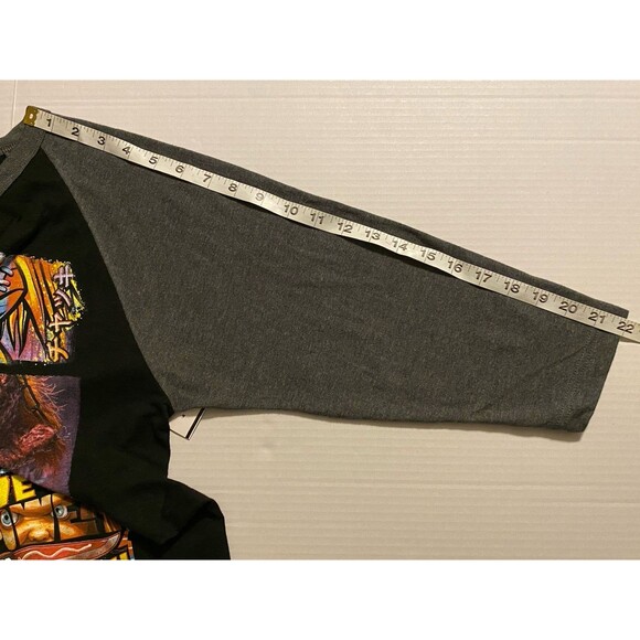 Chucky Raglan Shirt HHN Halloween Horror Nights 2023 Artist Signature Series NWT - Picture 8 of 13